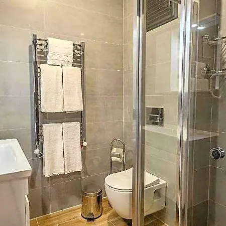 Leliko Hotel 3*